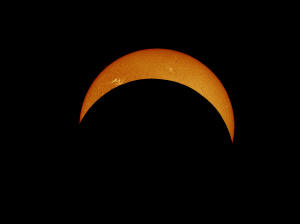 Pre-Eclipse-711.jpg (282218 bytes)