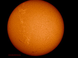 20110507_100749_L.mov_18LN.jpg (1519422 bytes)