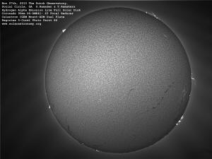H-alpha Full Disk BW 11 27 2010.jpg (516309 bytes)